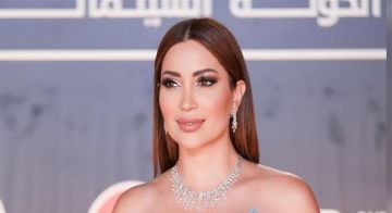 برفقة زوجها الجديد.. نسرين طافش تسافر إلى كان (صور)