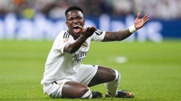 ريال مدريد يكشف طبيعة إصابة نجمه فينيسيوس ريال مدريد يكشف طبيعة إصابة نجمه فينيسيوس
