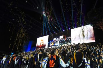 الأب الخوري في حفل تخرج طلاب جامعة سيدة اللويزة: ارسموا الغد الجميل في عقولكم واستنبطوا المشاريع الأب الخوري في حفل تخرج طلاب جامعة سيدة اللويزة: ارسموا الغد الجميل في عقولكم واستنبطوا المشاريع