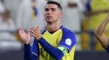 كريستيانو رونالدو يفصح عن سر لياقته البدنية في سن الـ40 كريستيانو رونالدو يفصح عن سر لياقته البدنية في سن الـ40