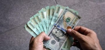 بالصورة.. الدولار بين 10 آلاف ليرة و 90 ألفا بالصورة.. الدولار بين 10 آلاف ليرة و 90 ألفا