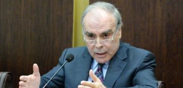 إميل رحمة نعى نايف المعلوف: مسيرة مكللة بالشوك والعرق والالتزام