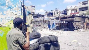 في صحف اليوم: ملف السلاح الفلسطيني معقد ومخاوف من توترات أمنية مفتعلة في كل المخيمات في صحف اليوم: ملف السلاح الفلسطيني معقد ومخاوف من توترات أمنية مفتعلة في كل المخيمات