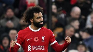 نجم ليفربول السابق: عذراً صلاح.. حكيمي الأحق بجائزة الأفضل