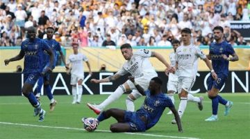 الهلال يفرض التعادل على ريال مدريد في كأس العالم للأندية الهلال يفرض التعادل على ريال مدريد في كأس العالم للأندية