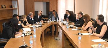 علامة بعد لقاء لجنة الشؤون الخارجية مع ماغرو: فرنسا يهمها أن ينجز لبنان الإصلاحات لدفع إعادة الإعمار علامة بعد لقاء لجنة الشؤون الخارجية مع ماغرو: فرنسا يهمها أن ينجز لبنان الإصلاحات لدفع إعادة الإعمار