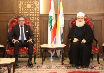 شيخ العقل عرض مع سفراء مصر وإيران وريفي تطورات السويداء وتلقى اتصالين من العبسي وميناسيان