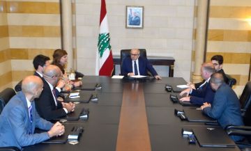 سلام بحث إطلاق خدمات يوتلسات في لبنان واستقبل الفريق اللبناني المشارك في بطولة مايكروسوفت العالمية سلام بحث إطلاق خدمات يوتلسات في لبنان واستقبل الفريق اللبناني المشارك في بطولة مايكروسوفت العالمية