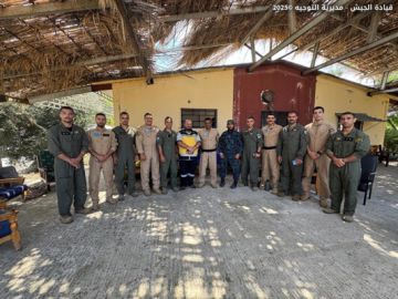 الجيش: عودة الطوافات التابعة للقوات الجوية في الجيش بعد مشاركتها في إخماد حرائق في ريف اللاذقية في سوريا