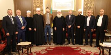 أبي المنى عرض مع تيمور جنبلاط الأوضاع العامة واستقبل أبو فاعور وزار فضل الله معزيا أبي المنى عرض مع تيمور جنبلاط الأوضاع العامة واستقبل أبو فاعور وزار فضل الله معزيا