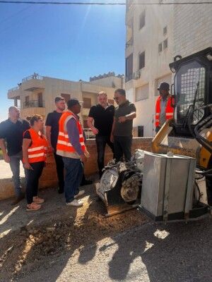 بلدية زحلة أعلنت بدء أعمال تزفيت الحفر بدعم من رجل الأعمال بشارة سروجي بلدية زحلة أعلنت بدء أعمال تزفيت الحفر بدعم من رجل الأعمال بشارة سروجي