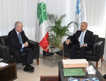 جابر: مستحقات الفيول العراقي متوافرة والوزارة بصدد دراسات لتحسين أوضاع القطاع العام جابر: مستحقات الفيول العراقي متوافرة والوزارة بصدد دراسات لتحسين أوضاع القطاع العام