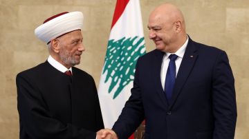 الرئيس عون أمام مفتي الجمهورية: لبنان بخير ولن نعود إلى لغة الحرب الرئيس عون أمام مفتي الجمهورية: لبنان بخير ولن نعود إلى لغة الحرب