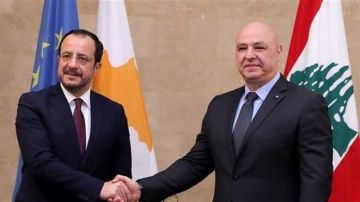 الرئيس عون يجري محادثات مع نظيره القبرصي ويؤكد اهمية العلاقات بين البلدين