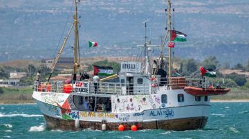  حنظلة سفينة مساعدات إنسانية جديدة تبحر من إيطاليا إلى غزة ضمن أسطول الحرية 