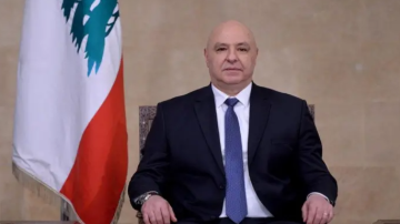 الرئيس عون وصل الى الجزائر: الزيارة ستفتح آفاقا جديدة للتعاون بين بلدينا الرئيس عون وصل الى الجزائر: الزيارة ستفتح آفاقا جديدة للتعاون بين بلدينا