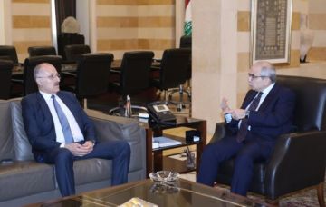 سلام عرض مع عبدالله ملف التغطية الصحية واستقبل وفودا من العشائر العربية وبلديات البقاع الغربي وراشيا