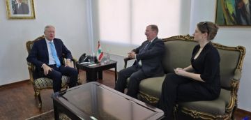 رجي استقبل سفيري بريطانيا وباكستان وأكدا دعم بلديهما للتمديد لليونيفيل رجي استقبل سفيري بريطانيا وباكستان وأكدا دعم بلديهما للتمديد لليونيفيل