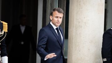 ماكرون يؤكد دعمه لبايرو قبل تصويت الثقة: التوافق ضروري ماكرون يؤكد دعمه لبايرو قبل تصويت الثقة: التوافق ضروري