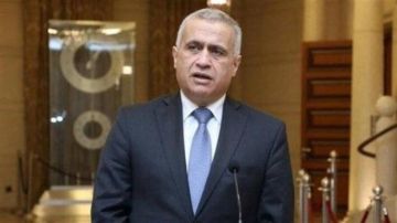 طرابلسي: الكلام عن احتمال نشوب صدام عسكري بين الجيش وحزب الله مبالغ به ان لم نقل انه هذيان سياسي طرابلسي: الكلام عن احتمال نشوب صدام عسكري بين الجيش وحزب الله مبالغ به ان لم نقل انه هذيان سياسي