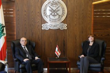 وزير الدفاع استعرض الأوضاع مع سفيرة كندا واستقبل موريس سليم