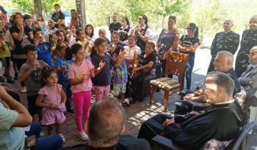 الراعي تفقد بيت داود لرعاية العجزة والمسنين ومخيم الأطفال في حديقة البطاركة