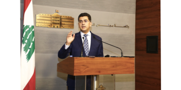 مرقص: مجلس الوزراء منح أصحاب المولدات 45 يوما لتسوية أوضاعهم ووافق على تطويع 1500 رقيب في قوى الأمن وعين محمد سليم زعتري مديرا لمستشفى رفيق الحريري وجلسة غدا في السرايا