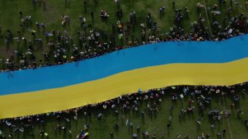 بالتزامن مع قمة ألاسكا.. احتجاجات مؤيدة لأوكرانيا في مدينة أنكوريج بالتزامن مع قمة ألاسكا.. احتجاجات مؤيدة لأوكرانيا في مدينة أنكوريج