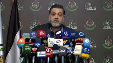 حماس: الاحتلال يرتكب جريمة تجويع بحق شعبنا والصمت الدولي وصمة عار حماس: الاحتلال يرتكب جريمة تجويع بحق شعبنا والصمت الدولي وصمة عار