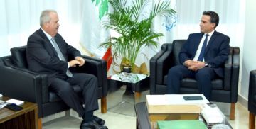 جابر: توقيع قرض إعادة الإعمار البالغ 250 مليون دولار مع البنك الدولي بالأيام القليلة المقبلة