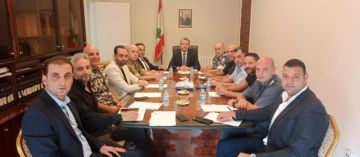 ابو جوده تراس اجتماعا لمجلس الأمن الفرعي في محافظة البقاع بحث شؤونا امنية وملف عودة النازحين السوريين ابو جوده تراس اجتماعا لمجلس الأمن الفرعي في محافظة البقاع بحث شؤونا امنية وملف عودة النازحين السوريين