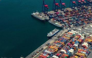 توقف العمل في مرفأ بيروت عند السادسة مساء في ذكرى انفجار المرفأ توقف العمل في مرفأ بيروت عند السادسة مساء في ذكرى انفجار المرفأ