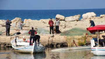 نقابة صيادي الأسماك في ساحل لبنان الجنوبي شجبت الاعتداءات الإسرائيلية على ميناء الناقورة نقابة صيادي الأسماك في ساحل لبنان الجنوبي شجبت الاعتداءات الإسرائيلية على ميناء الناقورة