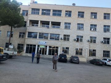 وقفة في مستشفى بعلبك الحكومي استذكارا لذكرى سيد شهداء الأمة وقفة في مستشفى بعلبك الحكومي استذكارا لذكرى سيد شهداء الأمة