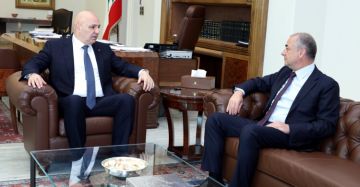 الجديد: لقاء عون مع بوصعب يصب في خانة تقريب وجهات النظر من بعبدا باتجاه عين التينة الجديد: لقاء عون مع بوصعب يصب في خانة تقريب وجهات النظر من بعبدا باتجاه عين التينة