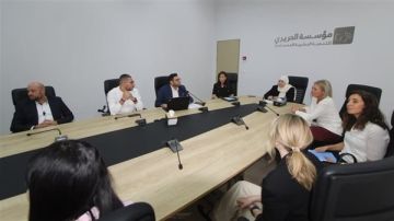 بهية الحريري تستقبل المنسقة الأممية بلاسخارت في صيدا وترافقها بجولة في المدينة القديمة