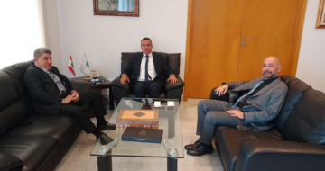 وزير الزراعة بحث مع طليس التحضيرات لإطلاق الخطة الوطنية لزراعة القنب: للتعاون بين الدولة والمجتمع وزير الزراعة بحث مع طليس التحضيرات لإطلاق الخطة الوطنية لزراعة القنب: للتعاون بين الدولة والمجتمع