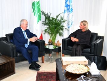 وزير المالية عرض مع بلاسخارت التطورات في الجنوب والتقى وفد الاتحاد الأوروبي ووفد أمن الدولة