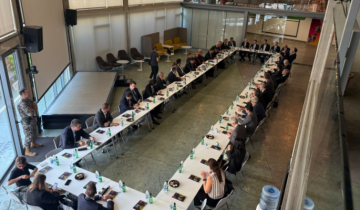 شحادة أمام وفد MEDEF: لبنان قادر على أن يكون مركزا واعدا للاستثمار في التكنولوجيا