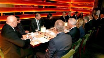 الرئيس عون يبحث مع رجال أعمال لبنانيين في نيويورك سبل دعم لبنان