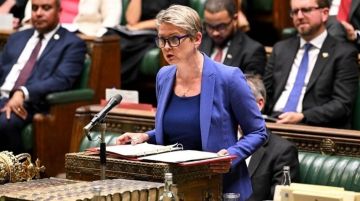 بريطانيا تحذر سلطات الاحتلال من مخطط ضم الضفة الغربية عقب اعتراف لندن بفلسطين بريطانيا تحذر سلطات الاحتلال من مخطط ضم الضفة الغربية عقب اعتراف لندن بفلسطين