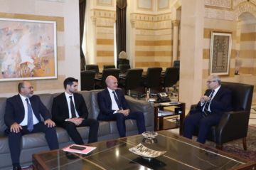 سلام بحث مع بلاسخارت التطورات السياسية والجنوب واستقبل وفدا من الجماعة الإسلامية ووفد رامكو