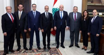 رسامني زار عون: وعدنا بتلزيم مطار القليعات في الأشهر الثلاثة الأولى من العام المقبل رسامني زار عون: وعدنا بتلزيم مطار القليعات في الأشهر الثلاثة الأولى من العام المقبل