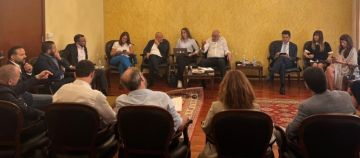 نصار بحث مع عدد من أصحاب المواقع الإلكترونية بسبل تعزيز التعاون بين القضاء والإعلام نصار بحث مع عدد من أصحاب المواقع الإلكترونية بسبل تعزيز التعاون بين القضاء والإعلام