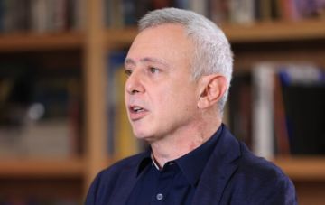 وصول سليمان فرنجية إلى مرقد السيد نصرالله للمشاركة في السنوية الأولى لاغتياله