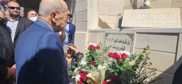 ميشال عون وضع اكاليل على نصب شهداء الجيش في حديقة رأس بعلبك والقاع: كنت وما زلت أعمل لوحدة لبنان
