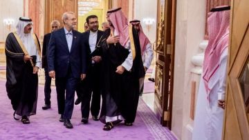 لاريجاني: التعاون الاقتصادي والأمني بين إيران والسعودية سيتوسع بشكل أكثر تنظيما