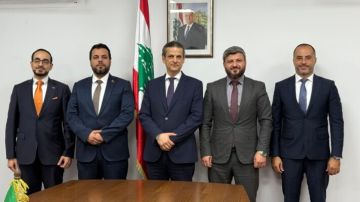 خارجية سوريا: وفد تقني من الوزراة التقى مسؤولا بوزارة الخارجية اللبنانية في بيروت وبحثا سبل تعزيز التعاون