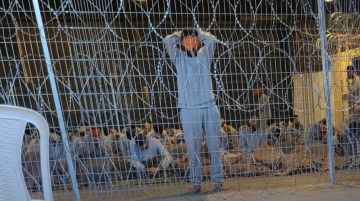 إجرام الاحتلال بحق الأسرى: اعتداءات ممنهجة وسط حر يفوق 45 درجة في السجون