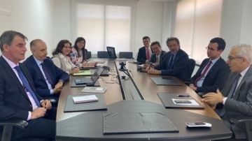 وزير الاقتصاد أمام وفد صندوق النقد: حماية المودعين أولويتنا